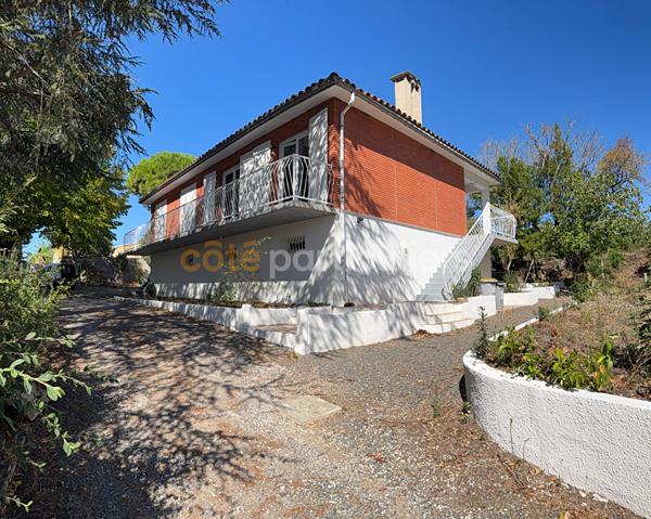 Vente
                Maison162 m² - 7 Pièces -
                    CARCASSONNE (11000)