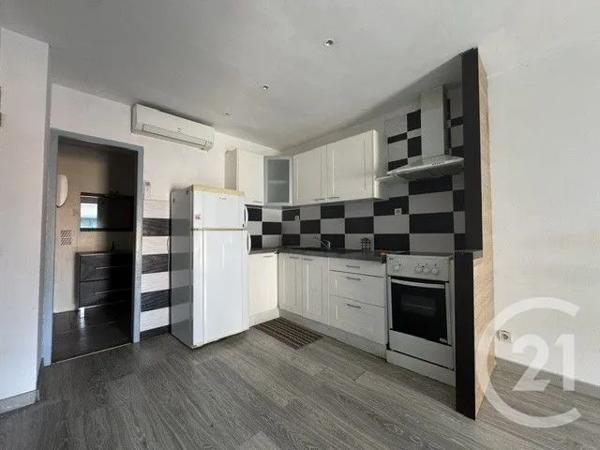 Immeuble à vendre  163,84 m 2   MARSEILLAN  - 34