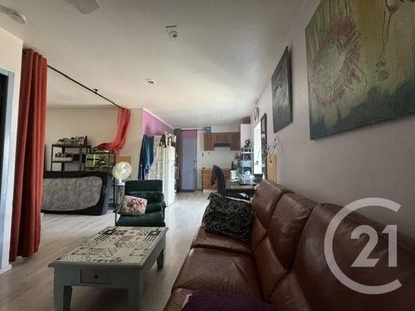 Immeuble à vendre  163,84 m 2   MARSEILLAN  - 34