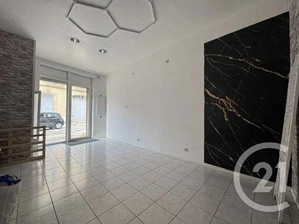 Immeuble à vendre  163,84 m 2   MARSEILLAN  - 34