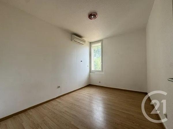 Immeuble à vendre  163,84 m 2   MARSEILLAN  - 34