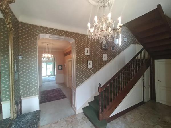 maison 7 pièces 256m² à vendre à Mont-de-Marsan