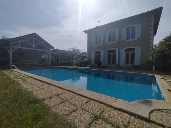 maison 7 pièces 256m² à vendre à Mont-de-Marsan