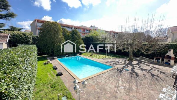 MAISON COSSUE DE 169 m2 SUR TERRAIN DE 821 m2, AVEC PICSINE, A DECOUVRIR SANS ATTENDRE