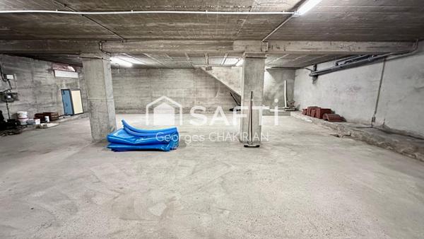 MAISON COSSUE DE 169 m2 SUR TERRAIN DE 821 m2, AVEC PICSINE, A DECOUVRIR SANS ATTENDRE