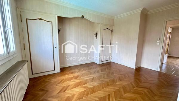 MAISON COSSUE DE 169 m2 SUR TERRAIN DE 821 m2, AVEC PICSINE, A DECOUVRIR SANS ATTENDRE