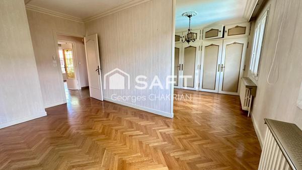 MAISON COSSUE DE 169 m2 SUR TERRAIN DE 821 m2, AVEC PICSINE, A DECOUVRIR SANS ATTENDRE