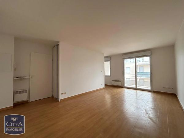 Appartement à louer 2 pièces 45.98m² Brive-la-Gaillarde (19100)