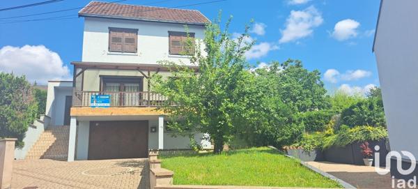 Maison traditionnelle 4 pièces de 111 m² à Freyming-Merlebach (57800)