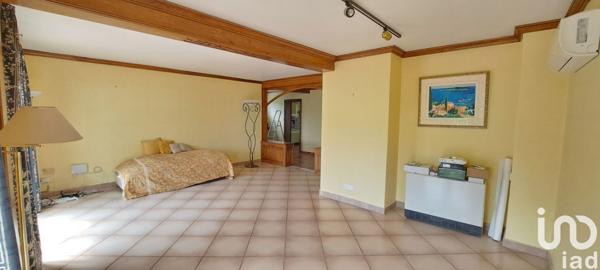 Maison traditionnelle 4 pièces de 111 m² à Freyming-Merlebach (57800)