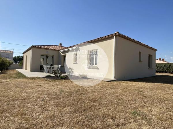Vente                                                      Maison
                        
                     5 pièces                      116 m2                     à Talmont-Saint-Hilaire