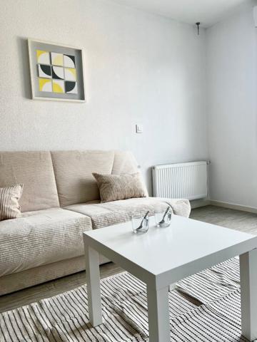 Cenon  Limite Bordeaux  Studio meublé de 31.58 m²  Résidence de 2015  Libre doccupation