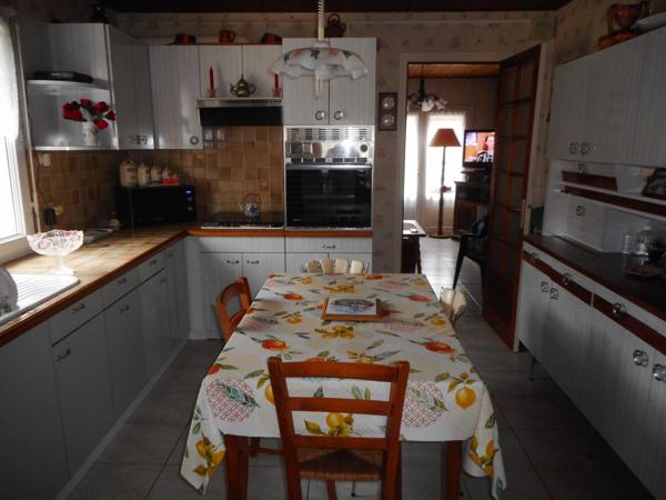 À vendre à Saint-Michel-Chef-Chef (44) : maison avec 3 chambres