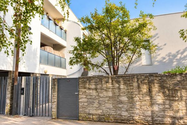 A vendre Appartement / Maison T4 en duplex avec jardin à NANTES (44)