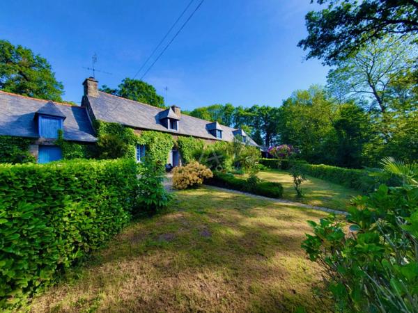 Authentique maison de caractère sur une parcelle de 4470m2