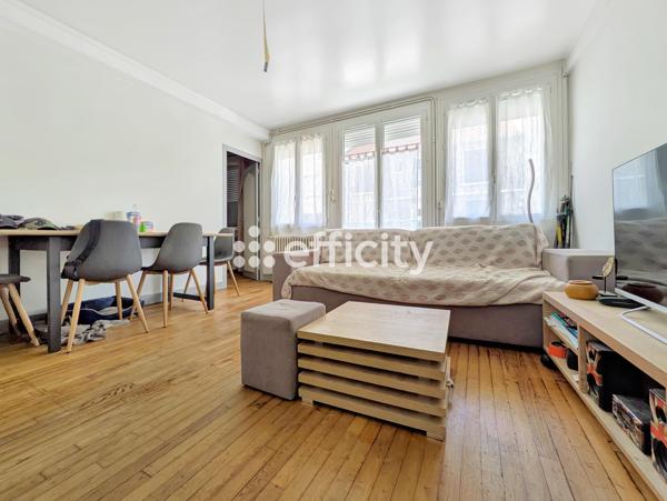 Appartement
         3 pièces
        - 54 m² Exclusivité 75 000 € *