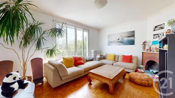 Maison à vendre  6 pièces - 133,96 m 2   ST HERBLAIN  - 44