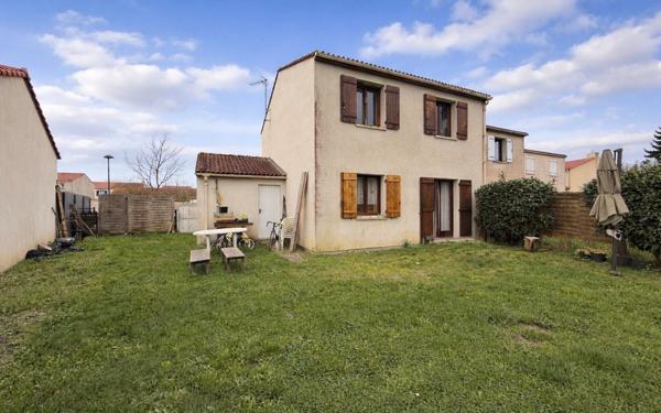 Maison à vendre    4 pièces •  La Chevrolière