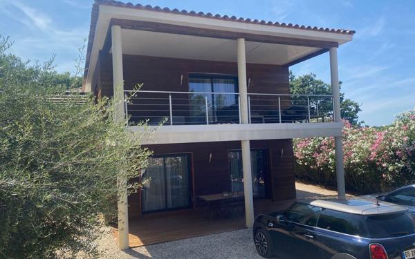 Maison à vendre    4 pièces •  Saint-André-de-Roquepertuis