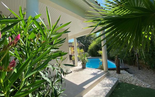 Maison à vendre    4 pièces •  Saint-André-de-Roquepertuis