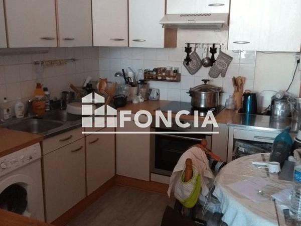 Location Appartement 3 pièces 71.8 m² - 9 RUE CLOCHE PERCE Niort 79000