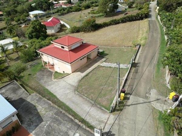 Maison à LE FRANCOIS, 97240 - 5 pièces 148m²
