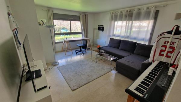 Lyon 6? – Appartement atypique 70m2 lumineux avec garage et vue sur jardin – Bellecombe/ Brotteaux