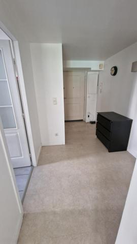 Lyon 6? – Appartement atypique 70m2 lumineux avec garage et vue sur jardin – Bellecombe/ Brotteaux