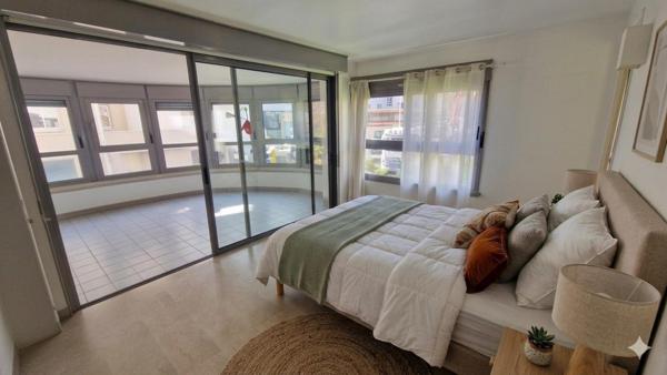 Lyon 6? – Appartement atypique 70m2 lumineux avec garage et vue sur jardin – Bellecombe/ Brotteaux