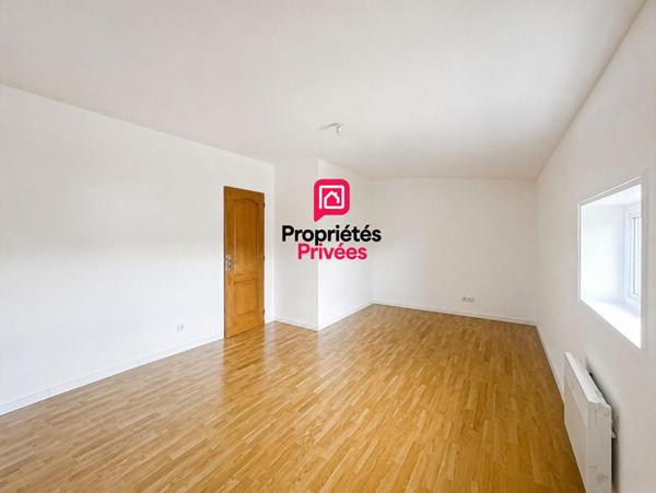 Immeuble avec commerce et logement