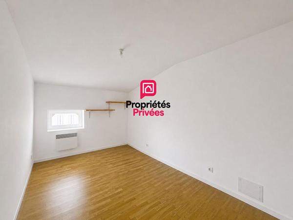 Immeuble avec commerce et logement