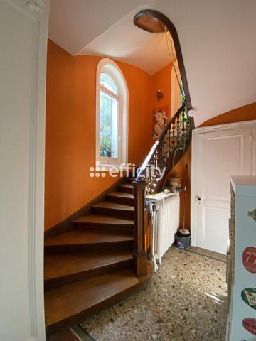 Maison 9 pièces - 246 m²