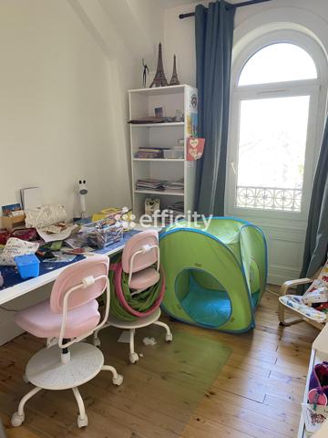 Maison 9 pièces - 246 m²