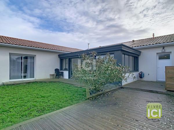 Très belle maison individuelle sur parcelle de 650 m² .Prestations de qualité au Longeron