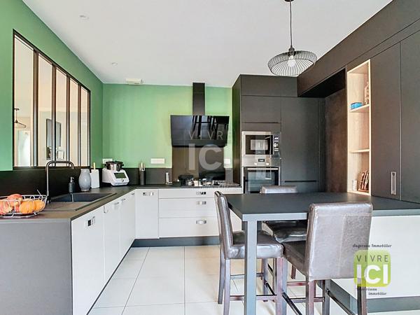 Très belle maison individuelle sur parcelle de 650 m² .Prestations de qualité au Longeron