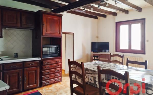 Maison à vendre    6 pièces • 150 m2 Ainay-le-Château