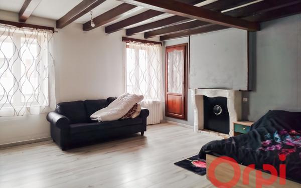 Maison à vendre    6 pièces • 150 m2 Ainay-le-Château