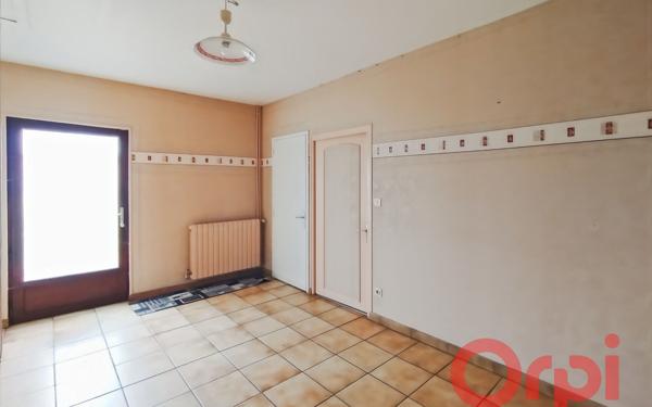 Maison à vendre    6 pièces • 150 m2 Ainay-le-Château