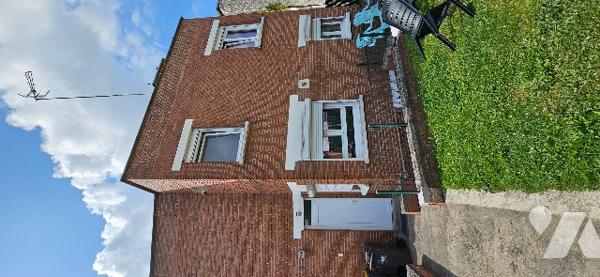 HABITABLE DE SUITE! Une maison individuelle de 96 m² habitable sur un terrain de 243 m².