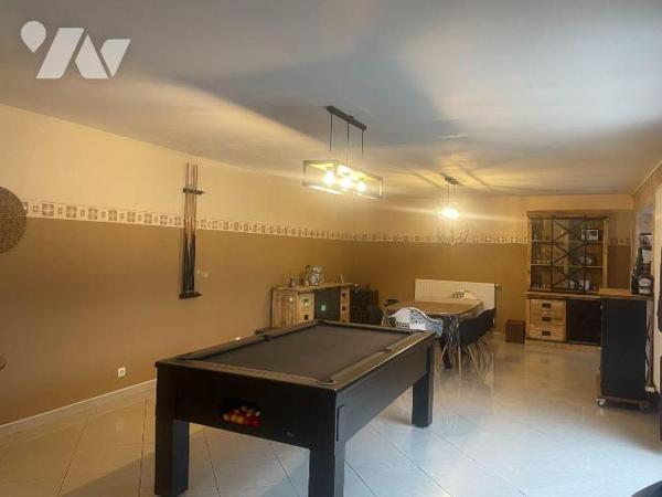 A VENDRE - ARMENTIERES dans le NORD (59) - MAISON DE PLAIN PIED - 6  PIECES AVEC TERRASSE, JARD...