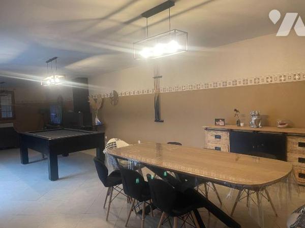 A VENDRE - ARMENTIERES dans le NORD (59) - MAISON DE PLAIN PIED - 6  PIECES AVEC TERRASSE, JARD...