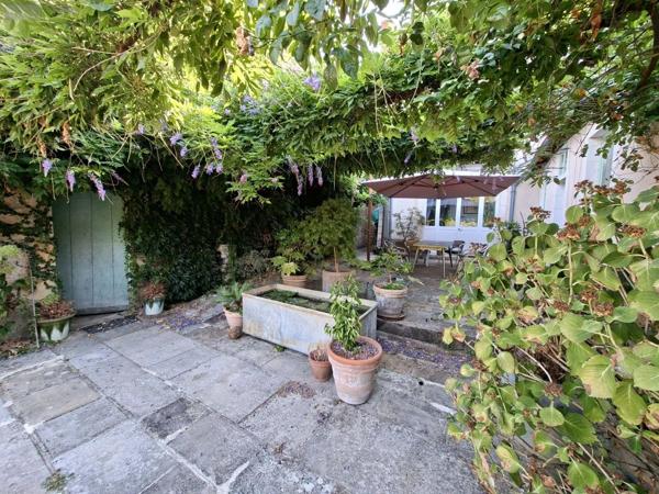Achat - Maison | Maison de ville Saint-Amand-Montrond 18200 11 pièces 220 m 2 569 m 2