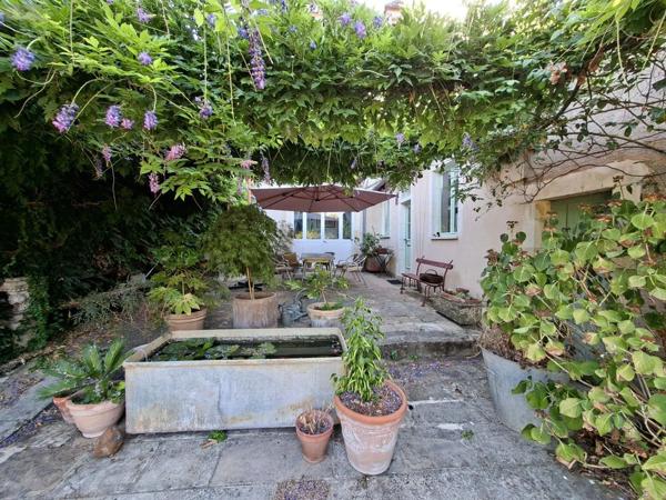 Achat - Maison | Maison de ville Saint-Amand-Montrond 18200 11 pièces 220 m 2 569 m 2