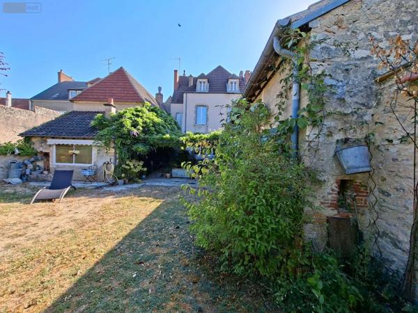 Achat - Maison | Maison de ville Saint-Amand-Montrond 18200 11 pièces 220 m 2 569 m 2