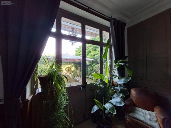 Achat - Maison | Maison de ville Saint-Amand-Montrond 18200 11 pièces 220 m 2 569 m 2
