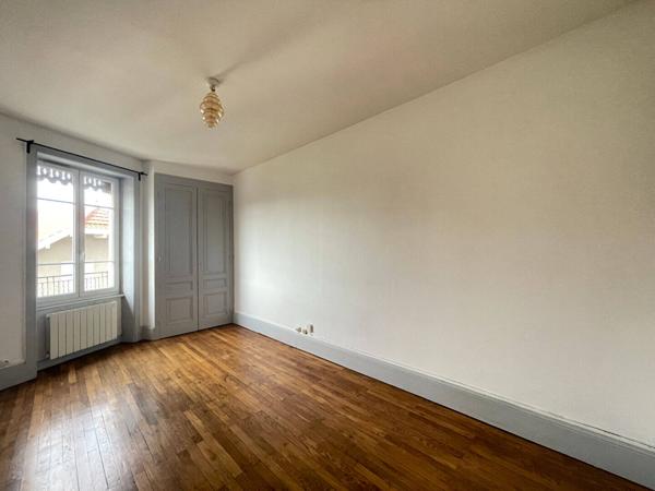 Appartement 2 pièces 55 m² BRON