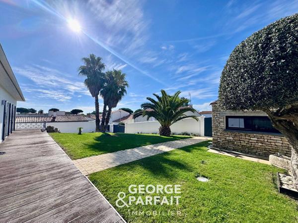 Maison Centre Village Rivedoux Plage 6 pièces 157m²