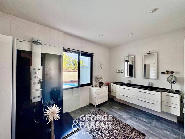 Maison Centre Village Rivedoux Plage 6 pièces 157m²