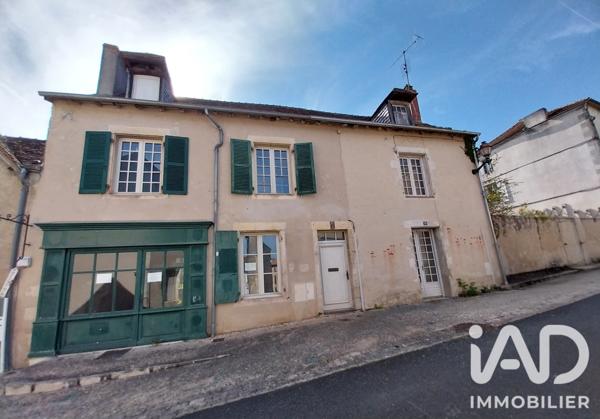 Maison à vendre 4 pièces 139,99 m² Montmorillon