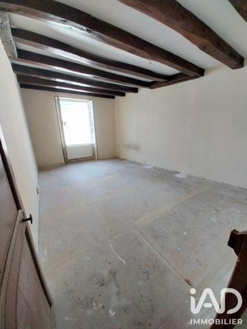 Maison à vendre 4 pièces 139,99 m² Montmorillon